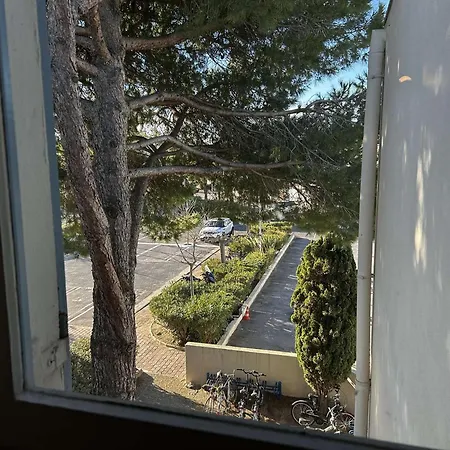 Climatise Avec Parking, Vue Port - - Fr-1-250-326 *